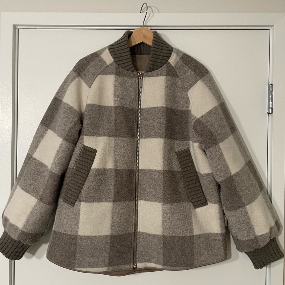 Varley Reno Reversible Quilt Jacket - Picture 7 of 8
